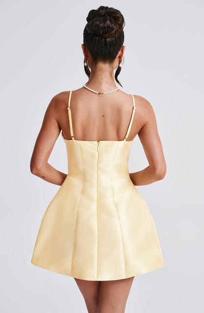 Abito da donna in satin