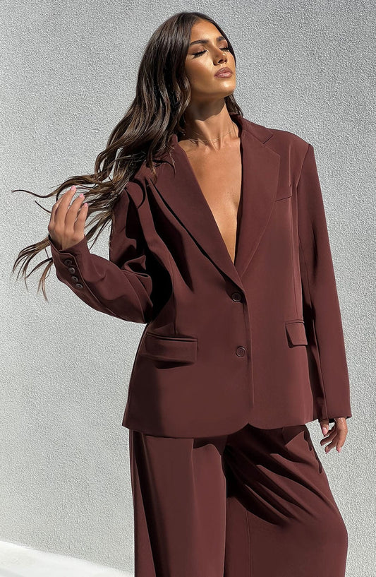 https://cdn.shopify.com/s/files/1/2060/7491/files/noa-oversized-suit-jacket-brown-jackets-babyboo-fashion-31013739069503.jpg?v=1748603100