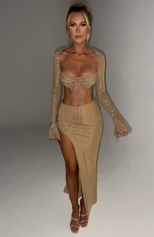 https://cdn.shopify.com/s/files/1/2060/7491/files/priscilla-top-gold-sparkle-tops-xs-babyboo-fashion-30842475348031.jpg?v=1748604405