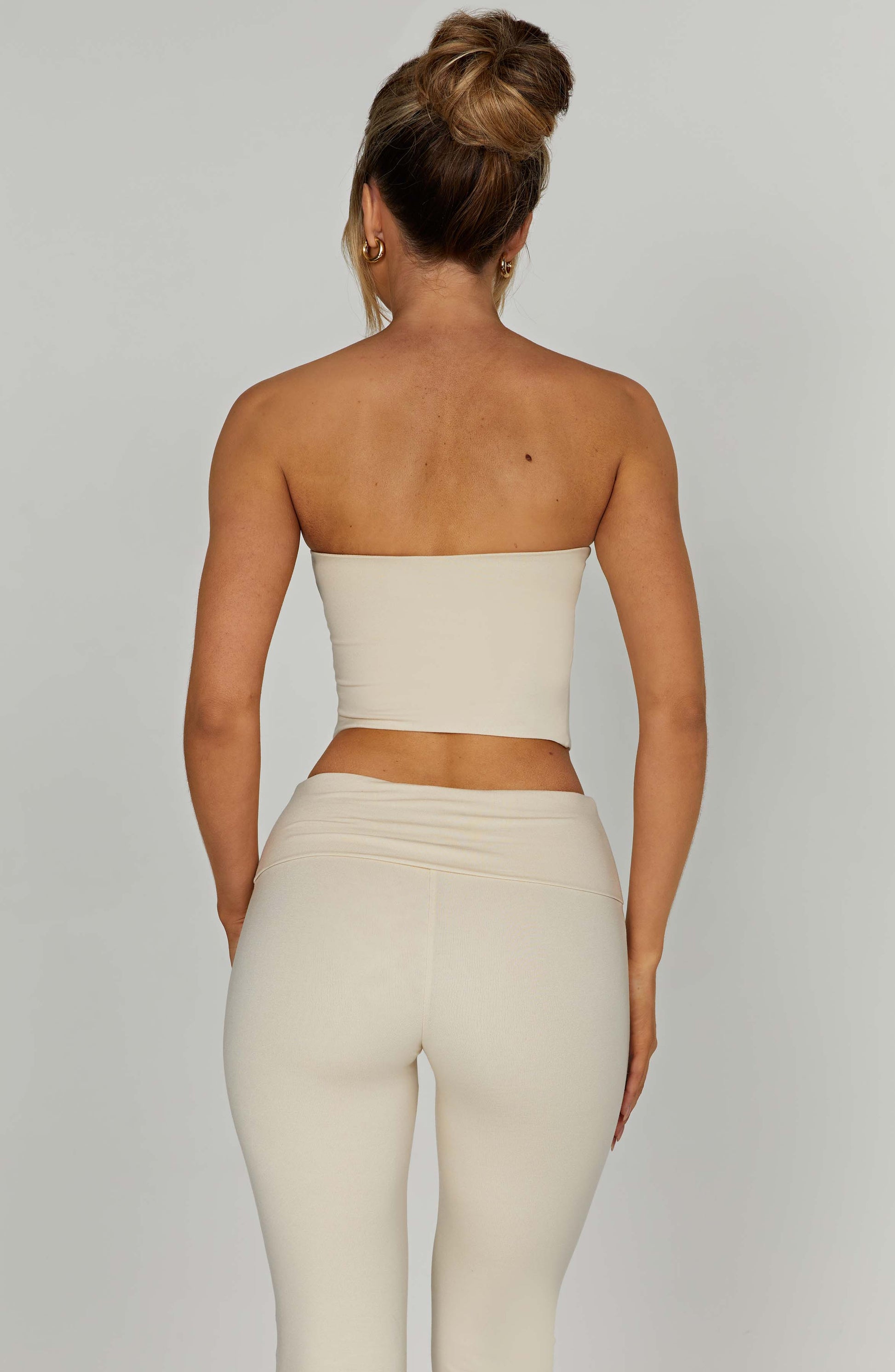 Top Rein Cream Donna