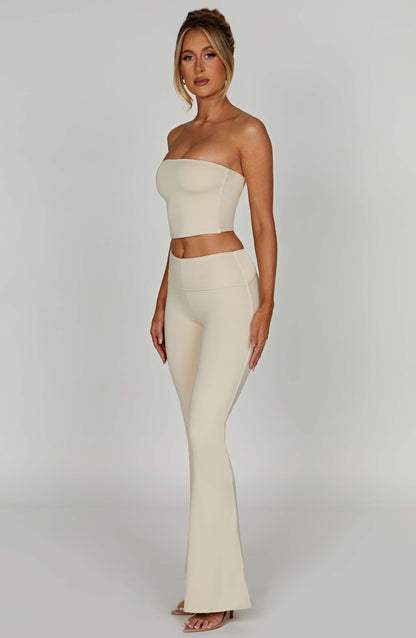 Top Rein Cream Donna