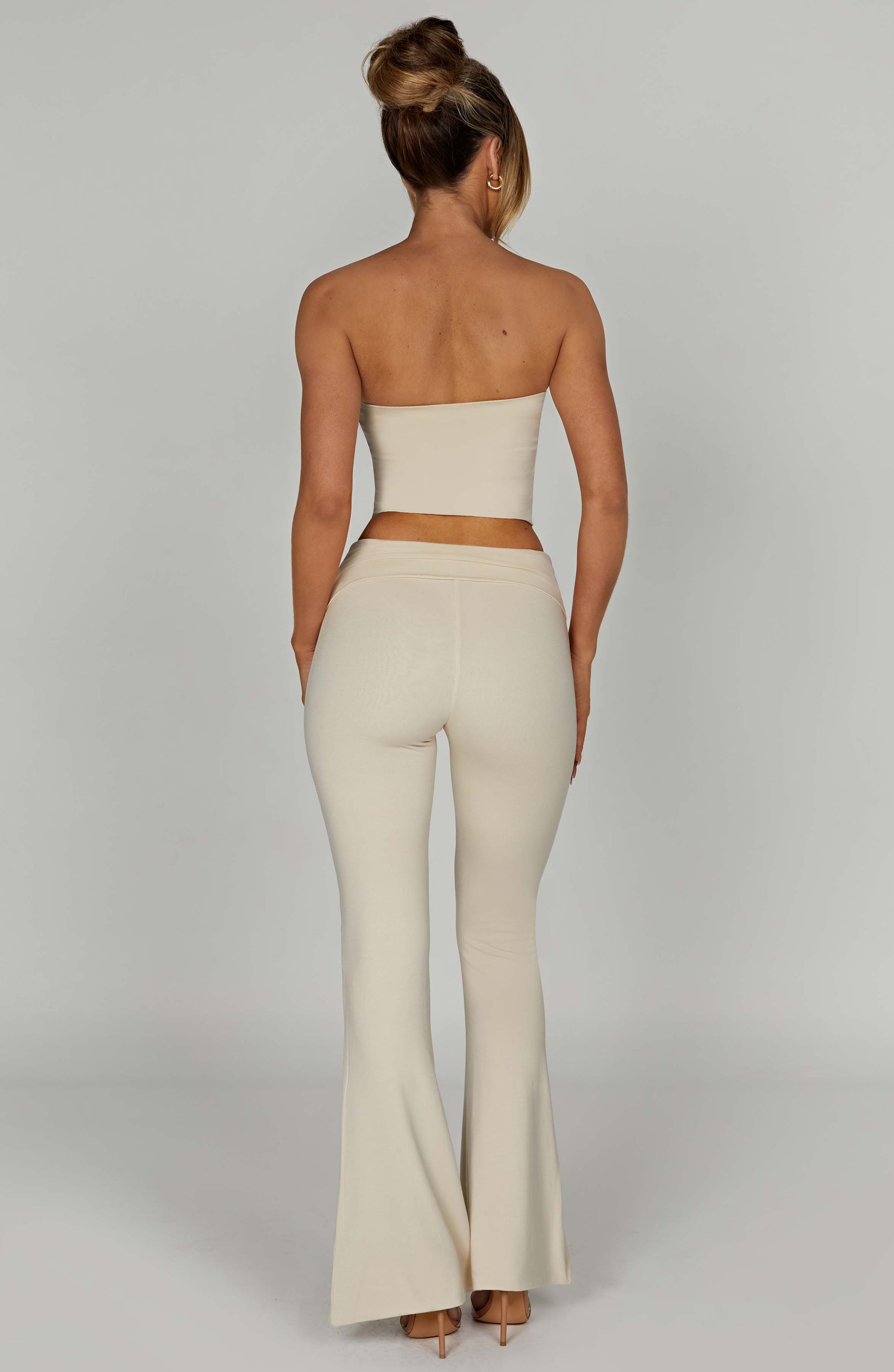 Top Rein Cream Donna