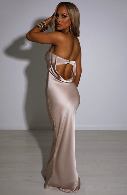 Abito Rheanna Maxi Champagne