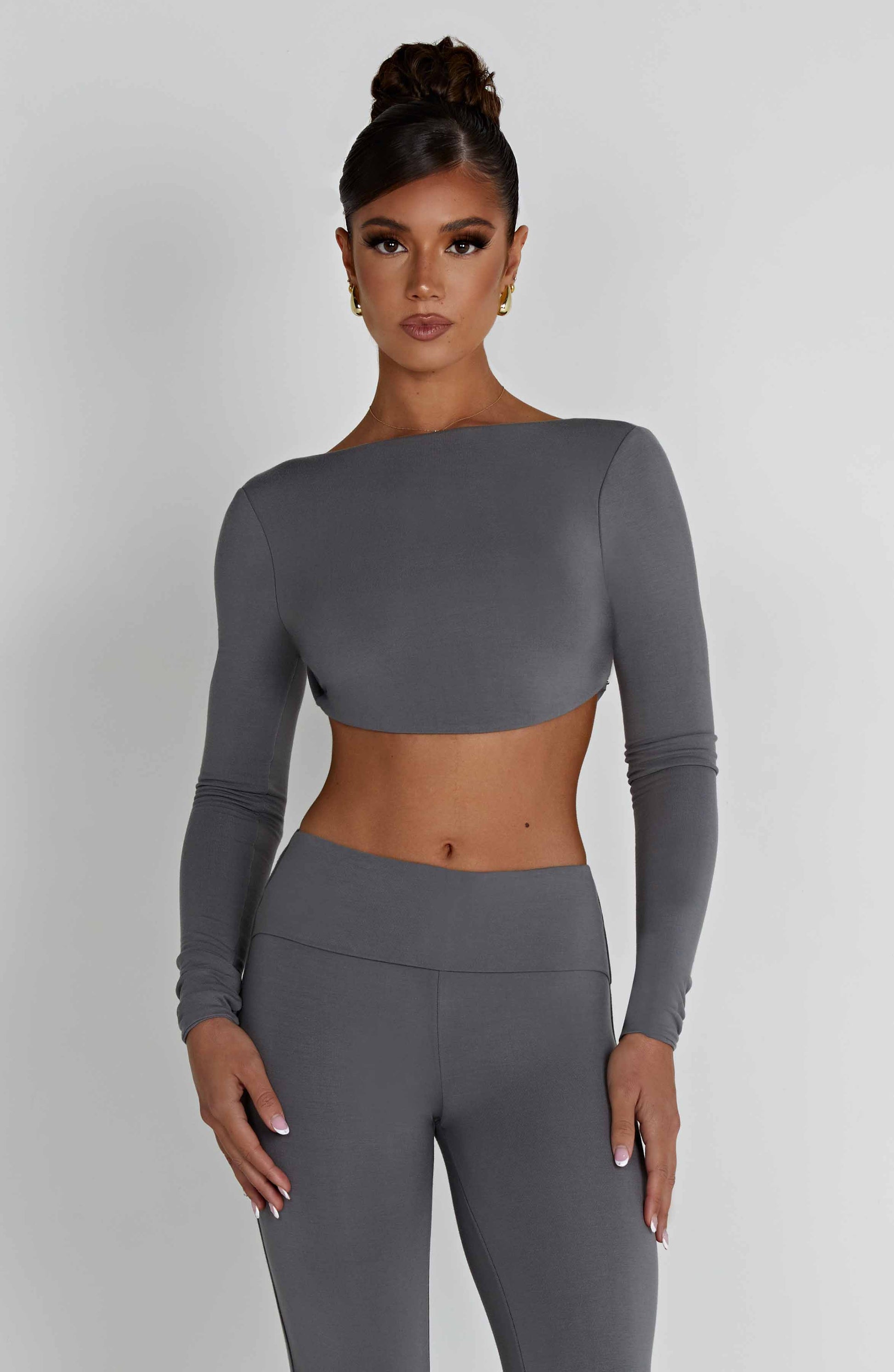 https://cdn.shopify.com/s/files/1/2060/7491/files/sahra-top-charcoal-tops-xs-babyboo-fashion-30855144472639.jpg?v=1748603994