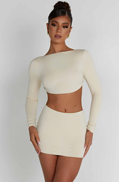 https://cdn.shopify.com/s/files/1/2060/7491/files/sahra-top-cream-tops-xs-babyboo-fashion-30855142441023.jpg?v=1748604291