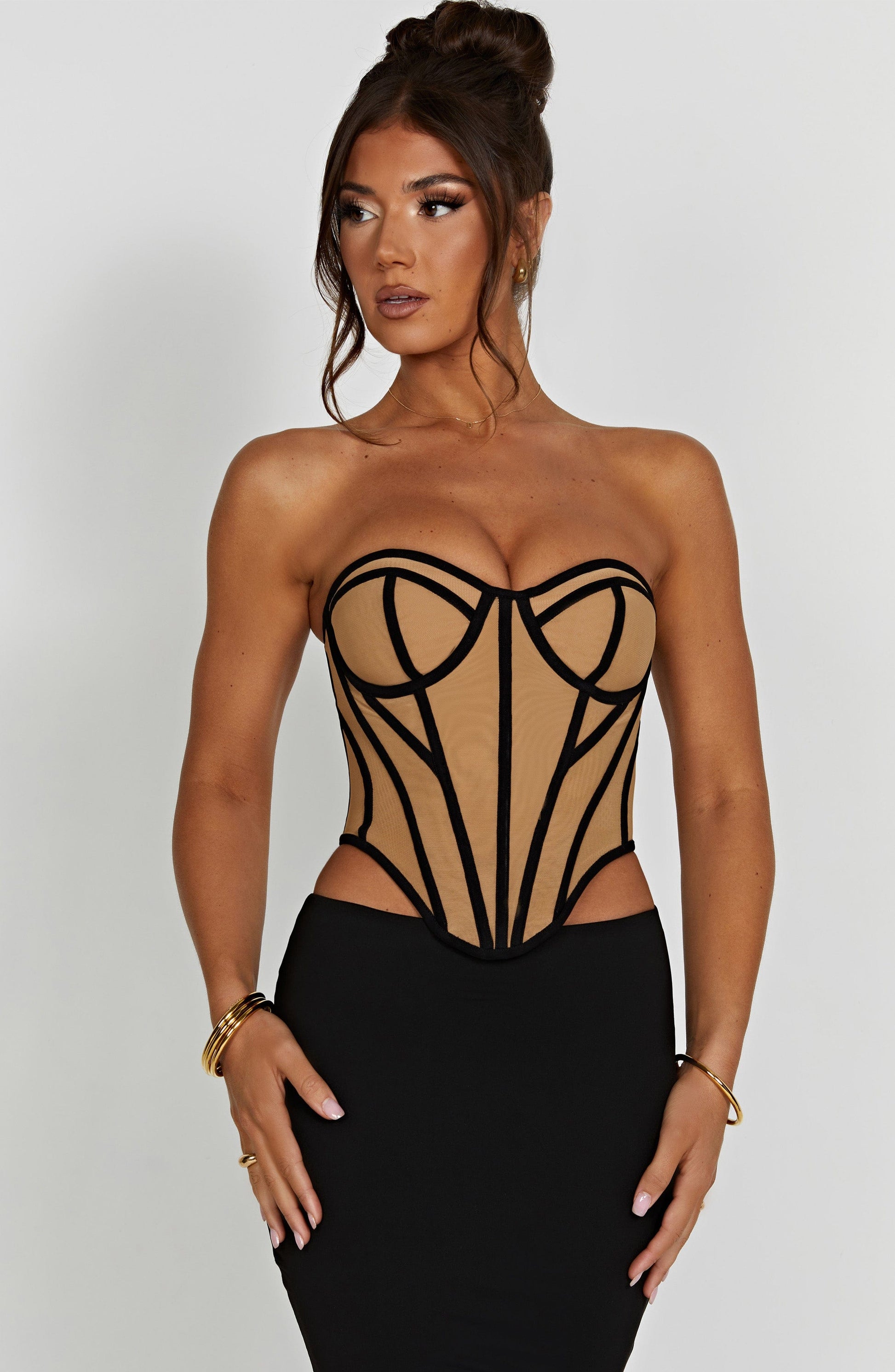 Santanna Corset in Nero/Nudo
