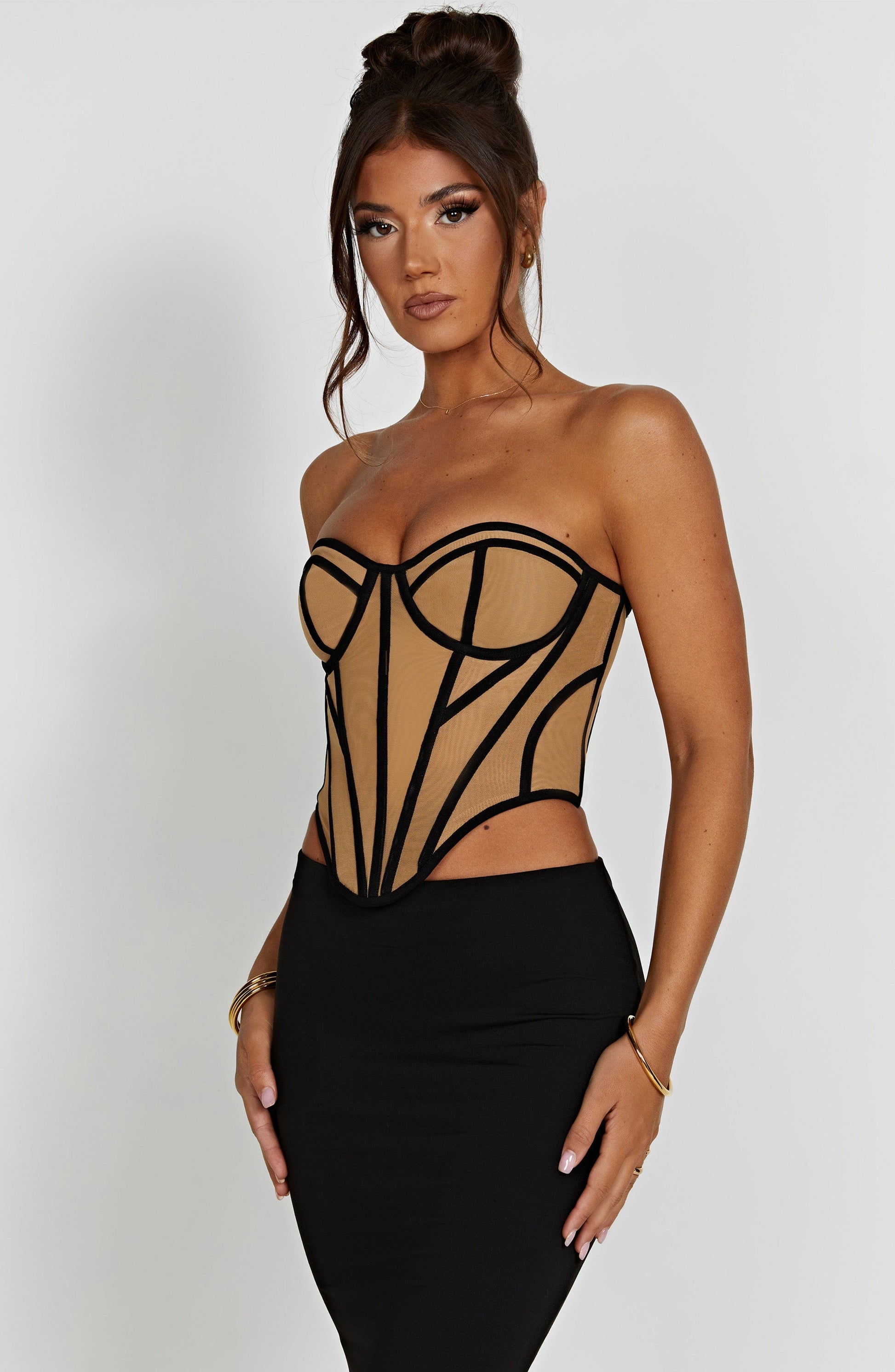 Santanna Corset in Nero/Nudo
