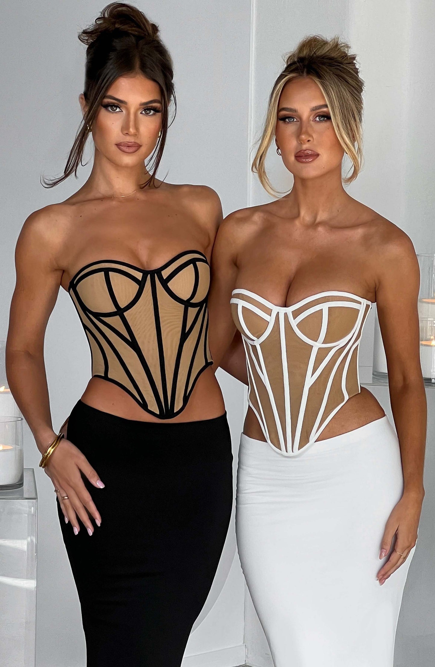 Santanna Corset in Nero/Nudo
