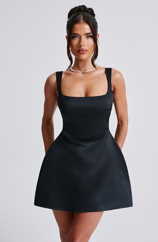 https://cdn.shopify.com/s/files/1/2060/7491/files/sofie-mini-dress-black-dress-babyboo-fashion-31760844030015.jpg?v=1748601230