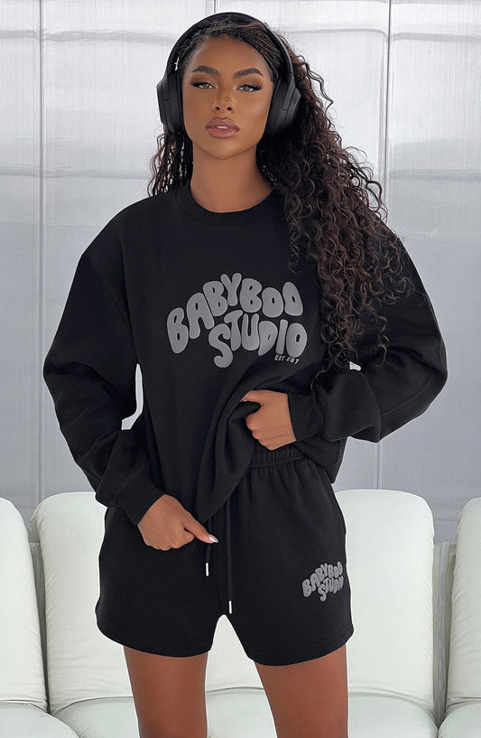 https://cdn.shopify.com/s/files/1/2060/7491/files/studio-shorts-black-charcoal-shorts-xs-babyboo-fashion-31201898266687.jpg?v=1748603279
