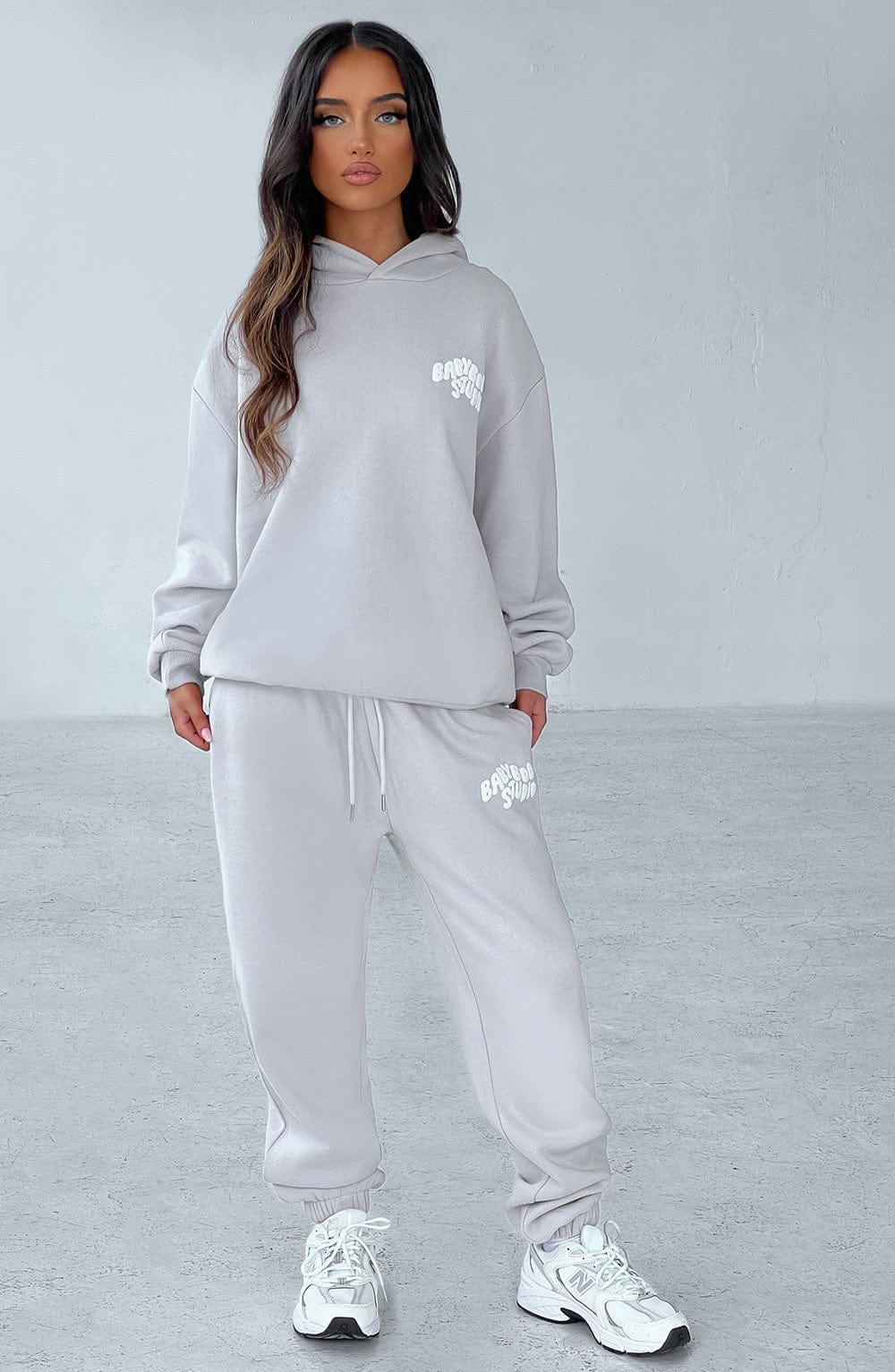 Pantaloni da studio grigio chiaro/bianco