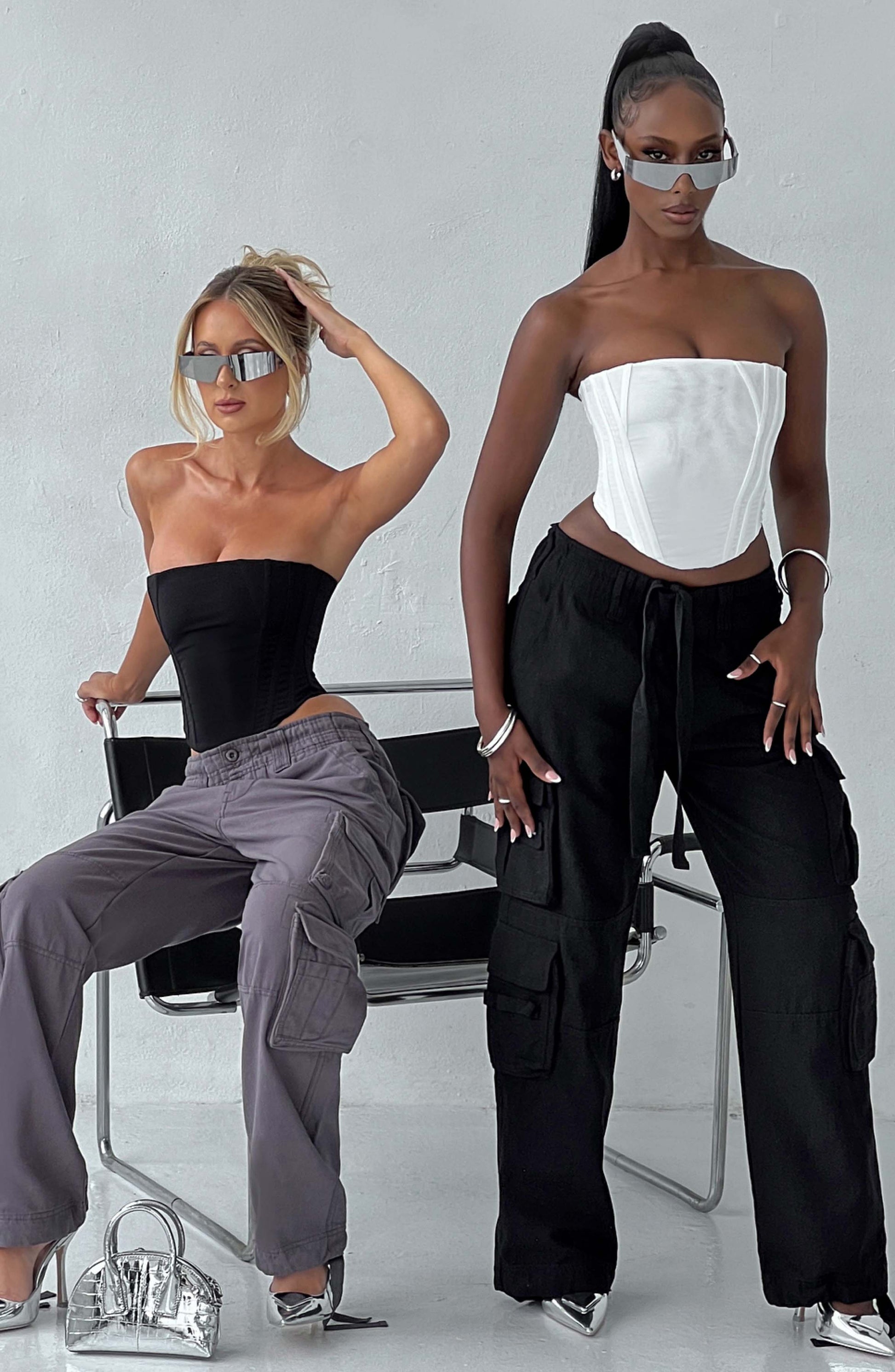 Pantaloni Cargo Tinashe in Charcoal per Stile Unico