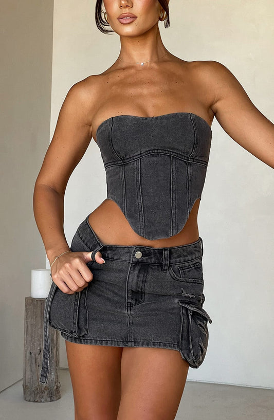https://cdn.shopify.com/s/files/1/2060/7491/files/yasie-corset-black-tops-babyboo-fashion-31312195125311.jpg?v=1748603651