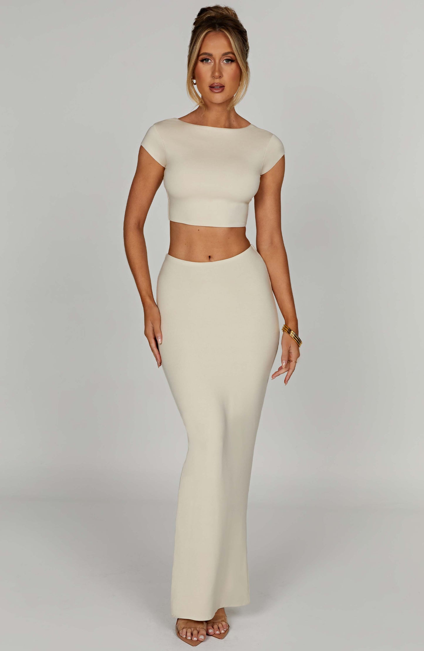 https://cdn.shopify.com/s/files/1/2060/7491/files/yazmin-maxi-skirt-cream-skirt-xs-babyboo-fashion-30807467655231.jpg?v=1748604368