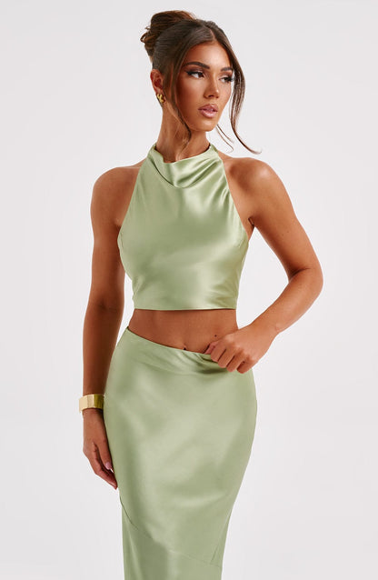 https://cdn.shopify.com/s/files/1/2060/7491/files/zaylee-top-khaki-tops-xs-babyboo-fashion-31005307502655.jpg?v=1748603152